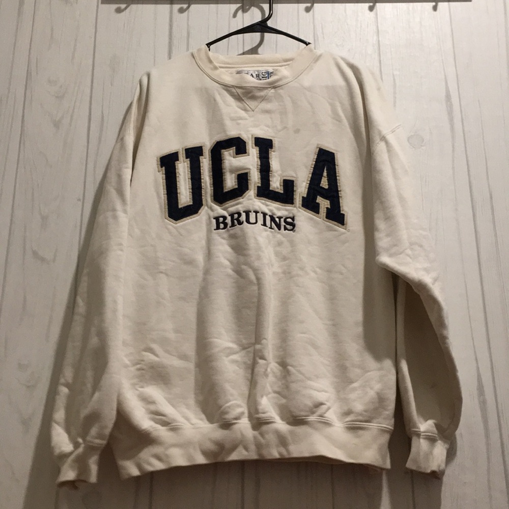 UCLA bruins vintage college crew neck